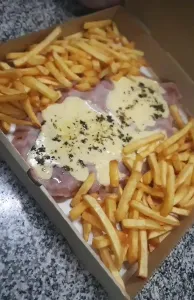 NAPOLITANA CON FRITAS